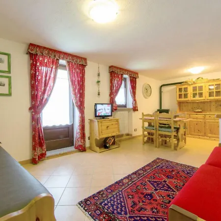 Сasa de vacaciones Locazione Turistica Chalet Ad Lignum *