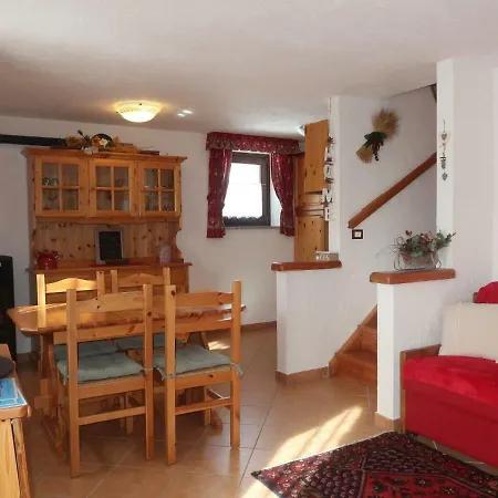 Сasa de vacaciones Locazione Turistica Chalet Ad Lignum *