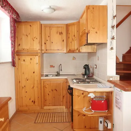 Сasa de vacaciones Locazione Turistica Chalet Ad Lignum *